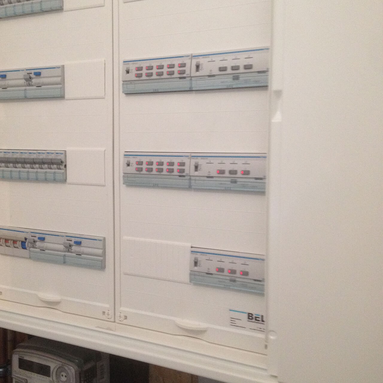 www.domoticabreda.nl BELT KNX Breda Bavel domotica BELT installatietechniek