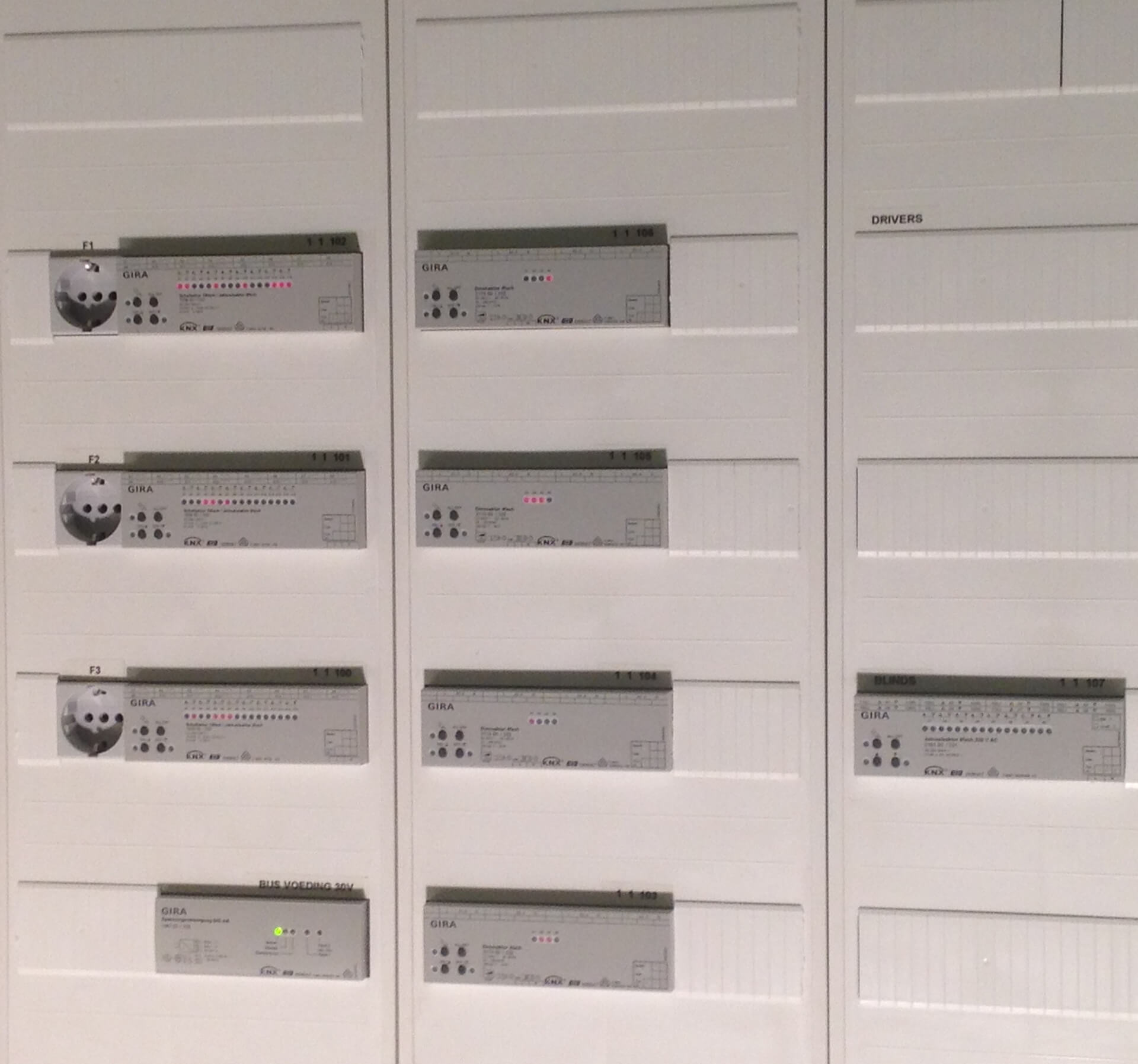 www.domoticabreda.nl BELT KNX Breda Bavel domotica BELT installatietechniek